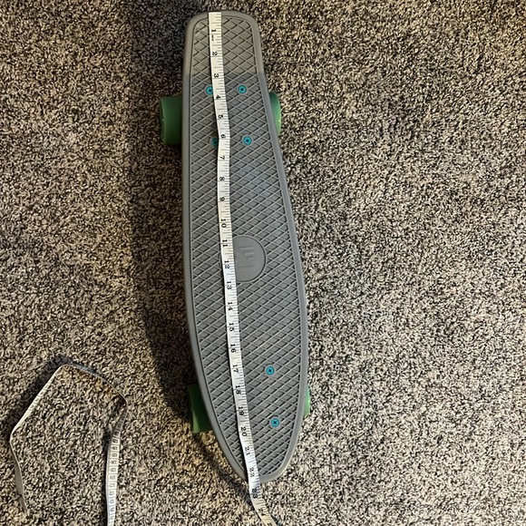 Penny Skateboard Never used - Picture 3 of 4